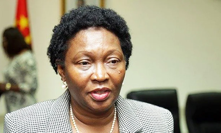 Julgamento de Victória de Barros Neto marcado para 29 de abril sob contestação por falta de provas do Ministério Público sobre peculato