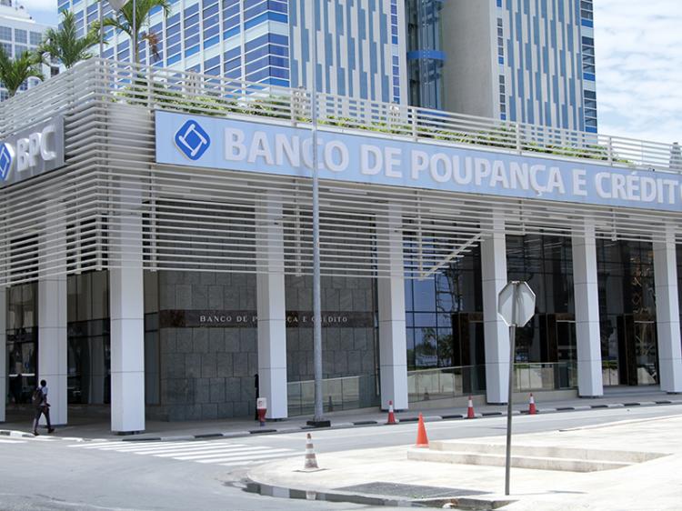 Detidos dois funcionários do BPC por desvio de fundos de contas de clientes falecidos